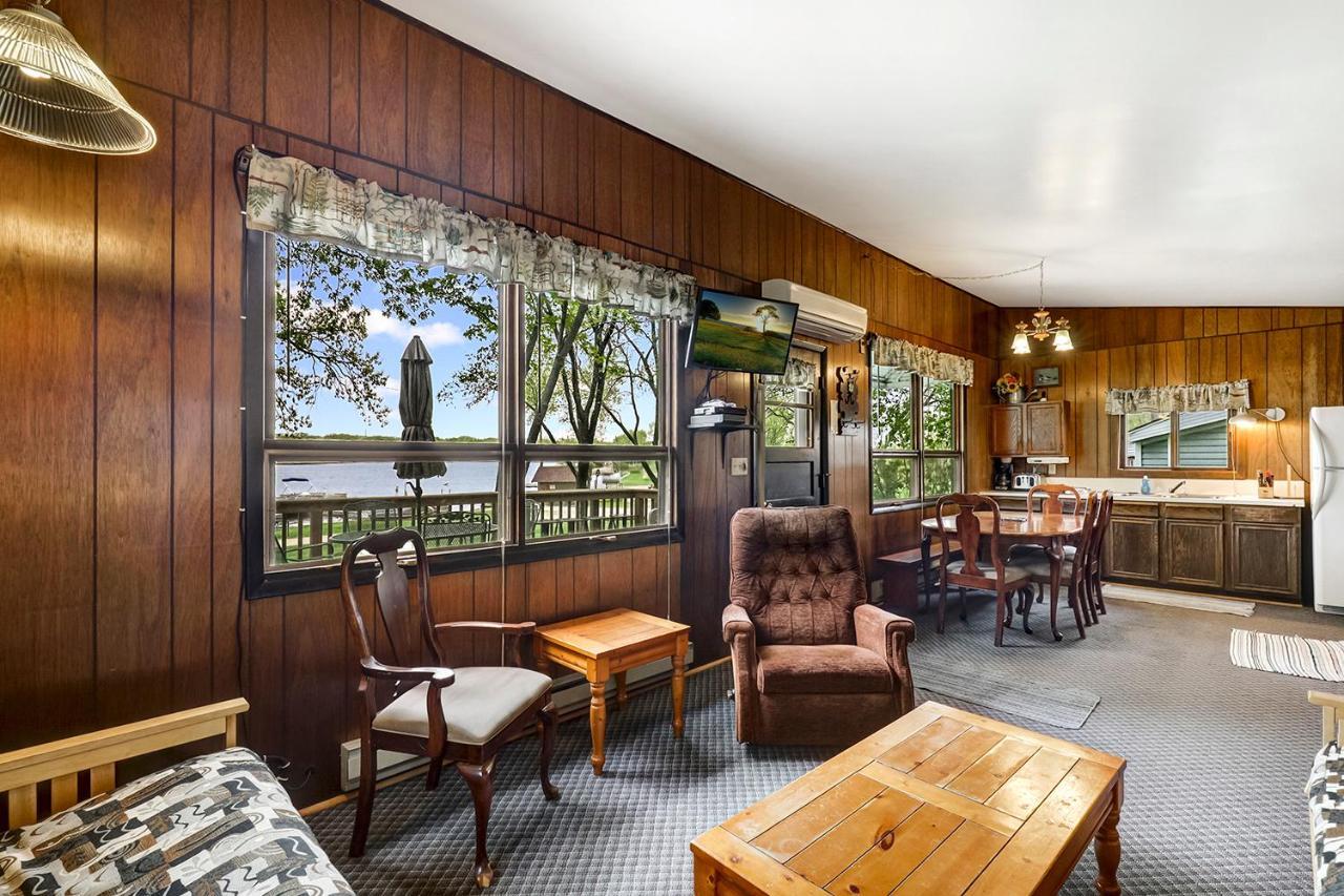 Swan Lake Resort & Campground 페르구스폴스 외부 사진